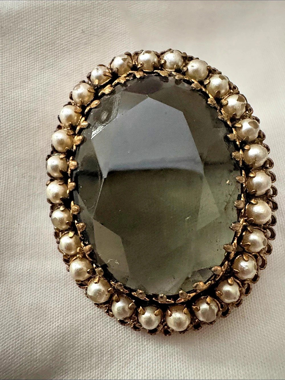 Statement Brooch in Black & Gold